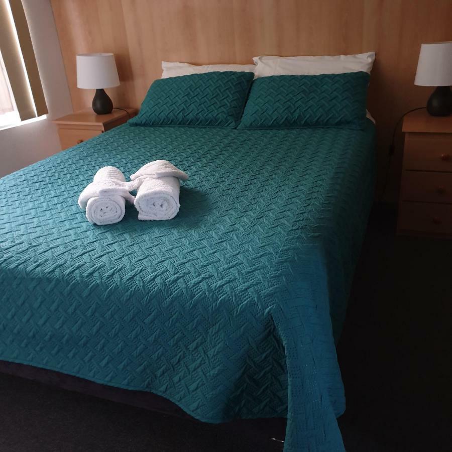 Bamboo Motor Inn Lakes Entrance Esterno foto
